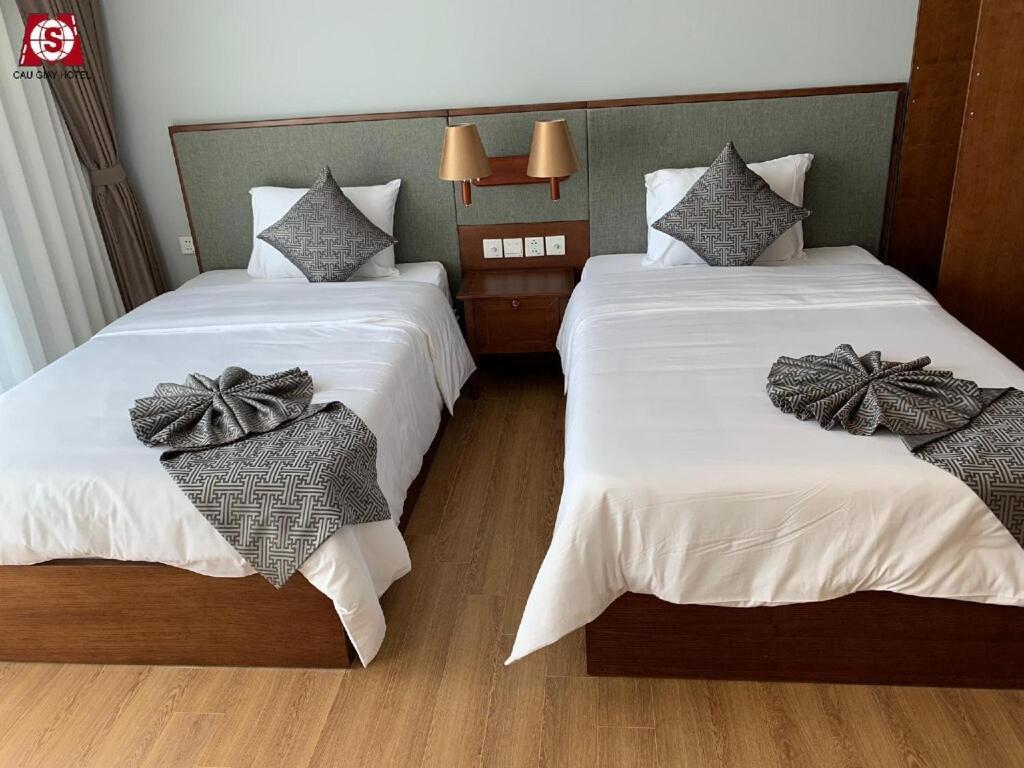 Cau Giay Hotel - 110 Pho Cau Giay - By Bay Luxury - Hanoi — Photos 1